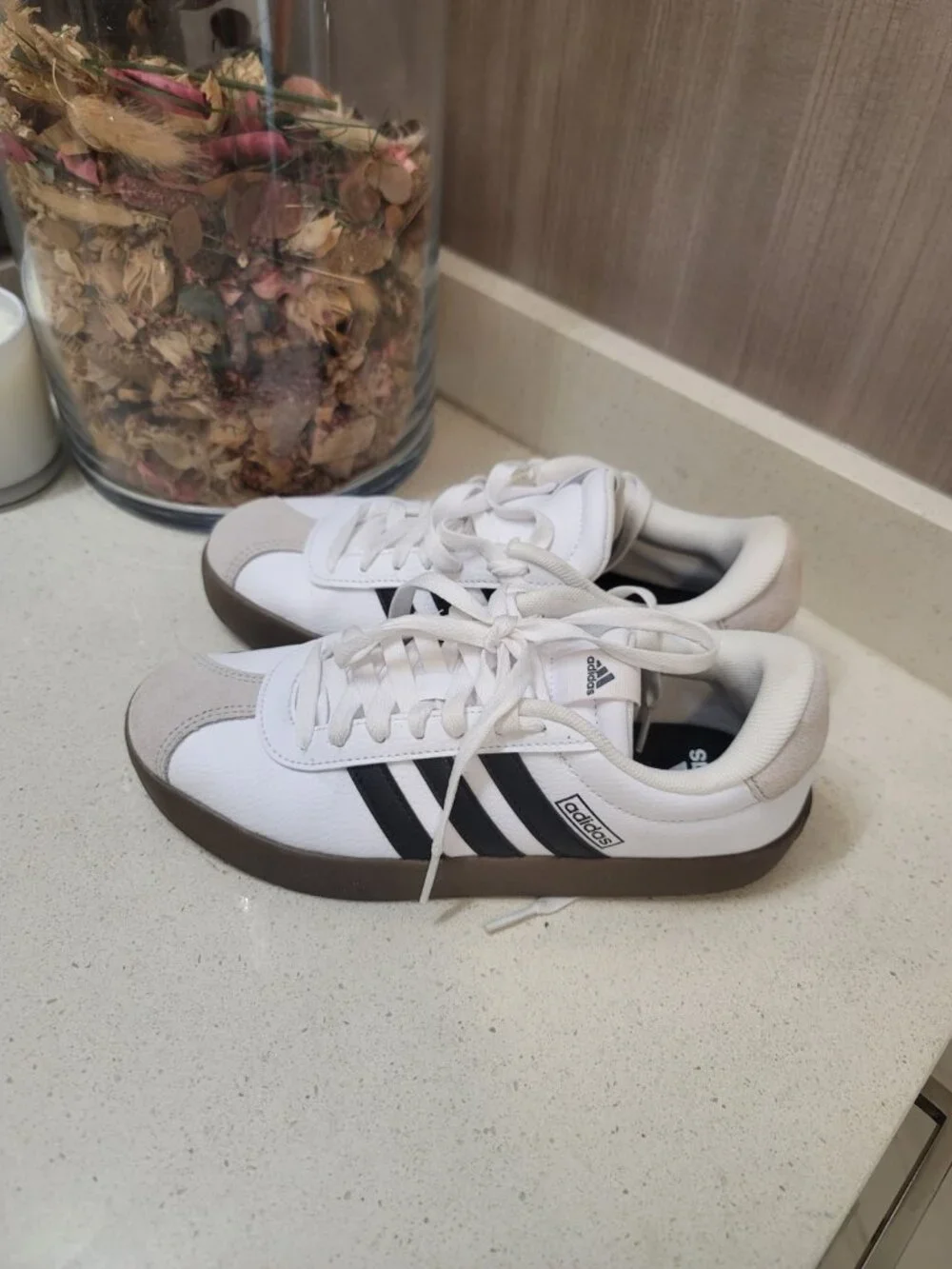 Adidas VL Court 3.0 Low Retro Skate Shoes Cloud White Black Gum Size 6.5